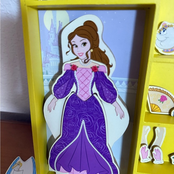 Disney Melissa and Doug Magnetic Belle set. Complete set, 34 pieces. - Picture 5 of 7